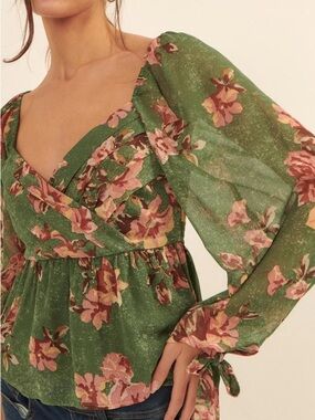 Promesa Green Floral V-Neck Long-Sleeve Peplum Dress Top